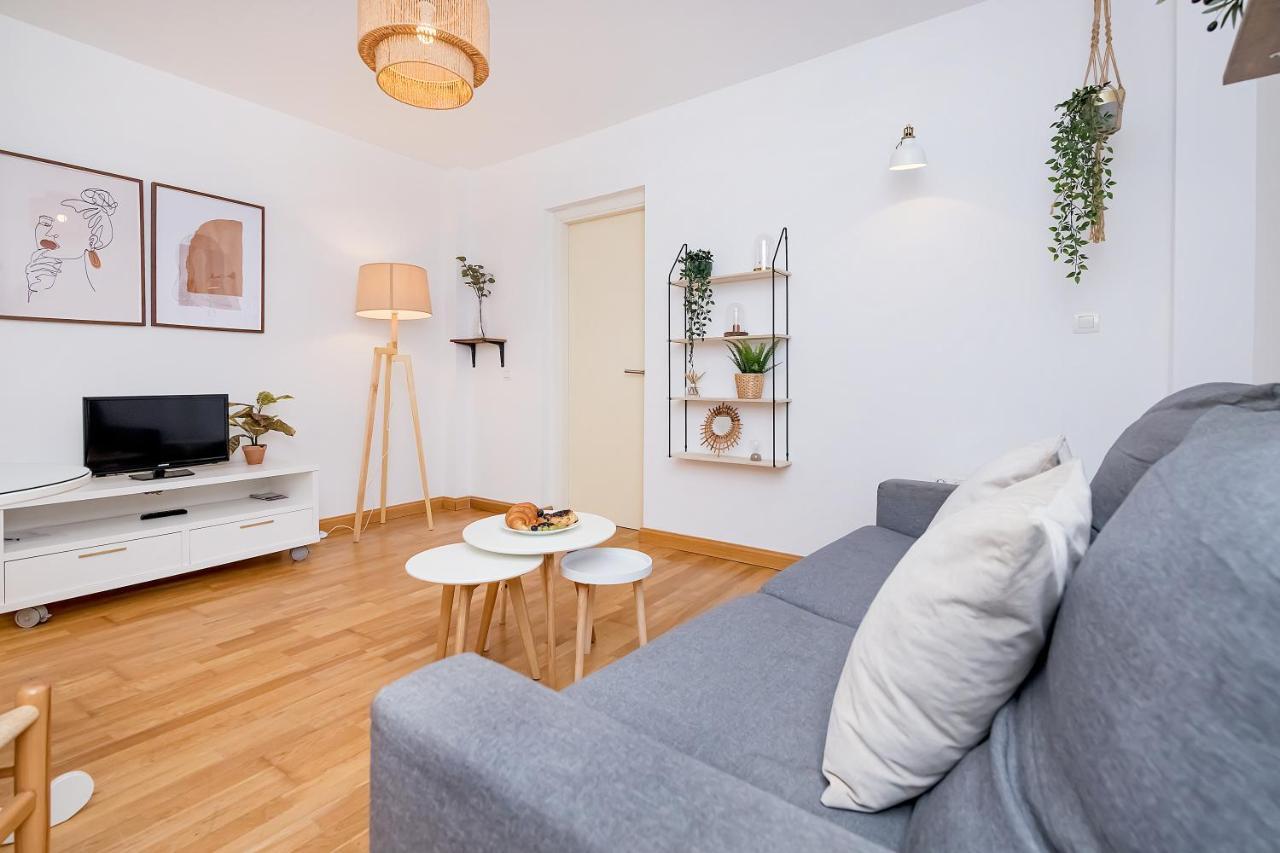 Carreteria 51, Historic Center Apartment マラガ エクステリア 写真