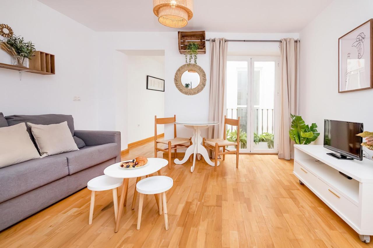 Carreteria 51, Historic Center Apartment マラガ エクステリア 写真
